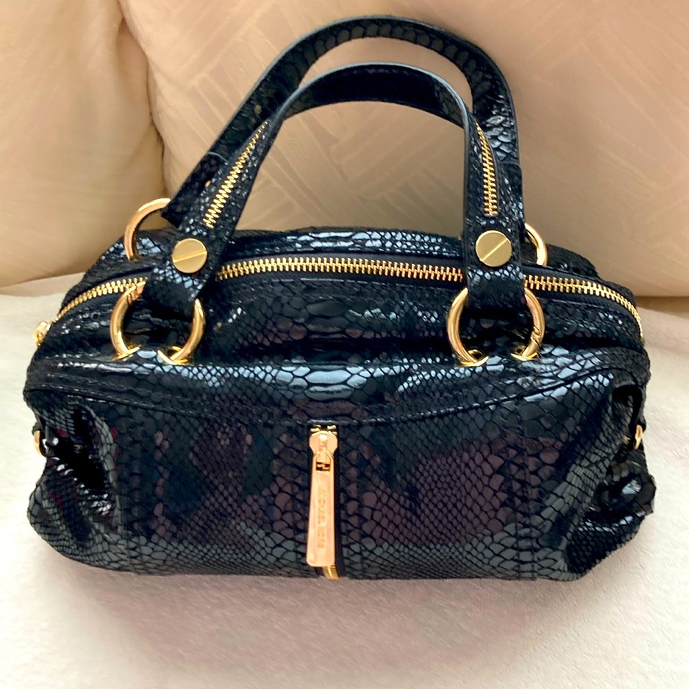 FINAL SALE-NWOT-PRICE REDUCTION-Michael Kors, black patent leather satchel